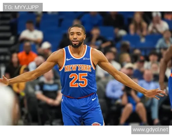 米卡尔·布里奇斯连续出战600场比赛，现役球员最长